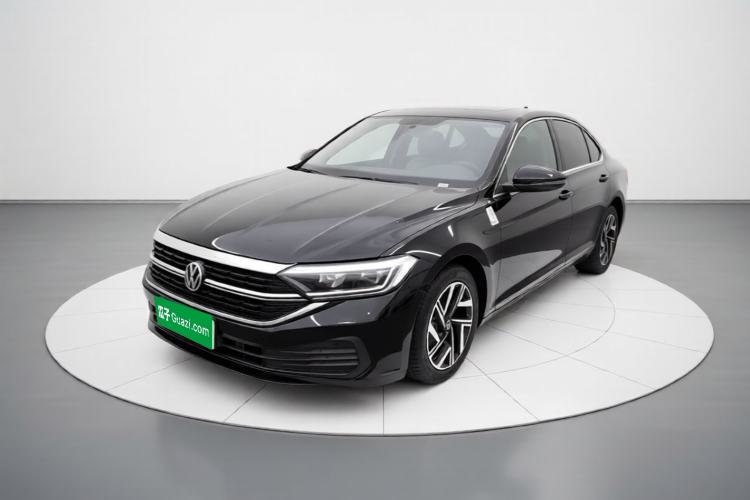 Volkswagen Sagitar 2026 Model, Facelifted 30 Million Units Selected Model, 300TSI DSG Beyond Edition