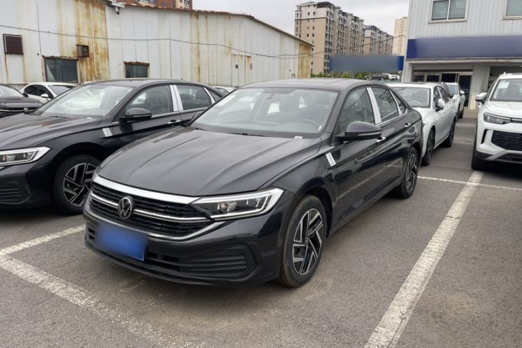Used Volkswagen Sagitar 2026 Model 30 Million Units Selected 300TSI DSG Surpassing Edition Guazi used car, China used car export, Used car for sale, Used Volkswagen cars, Cheapest cars for sale