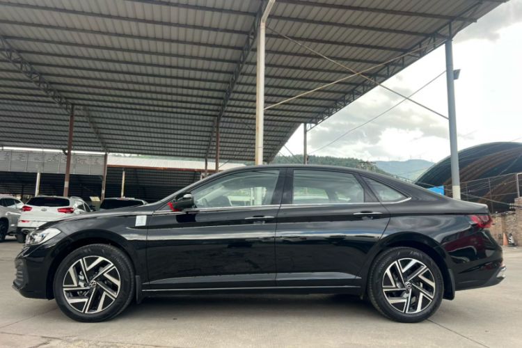 Used Volkswagen Sagitar 2026 Model, Facelifted 30 Million Units Selected Model, 300TSI DSG Beyond Edition Exterior 2