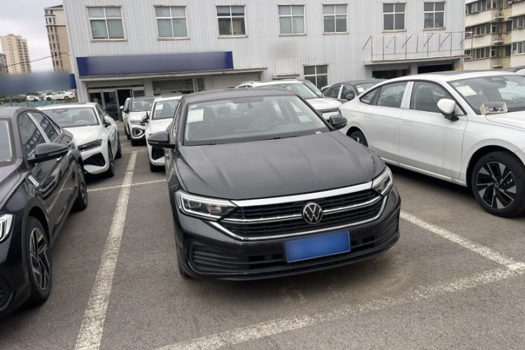 Used Volkswagen Sagitar 2026 Model 30 Million Units Selected 300TSI DSG Surpassing Edition Exterior 2