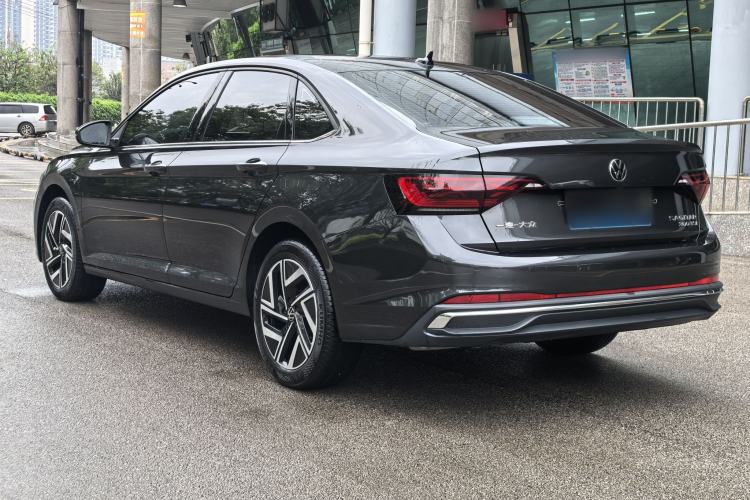 Used Volkswagen Sagitar 2026 Model 30 Million Units Selected 300TSI DSG Surpassing Edition Exterior 4