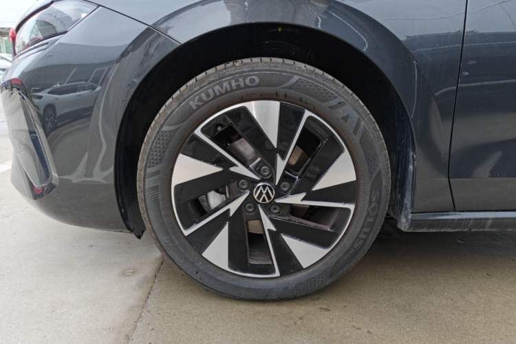 Used Volkswagen Sagitar 2026 Model L 300TSI DSG Elite Version Exterior 4