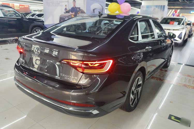 Used Volkswagen Sagitar 2026 Model 30 Million Units Selected 300TSI DSG Surpassing Edition Exterior 5
