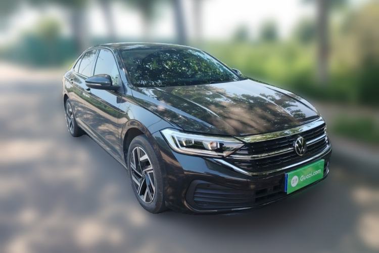 Used Volkswagen Sagitar 2026 Model 30 Million Units Selected 300TSI DSG Surpassing Edition Front Right 45 Deg