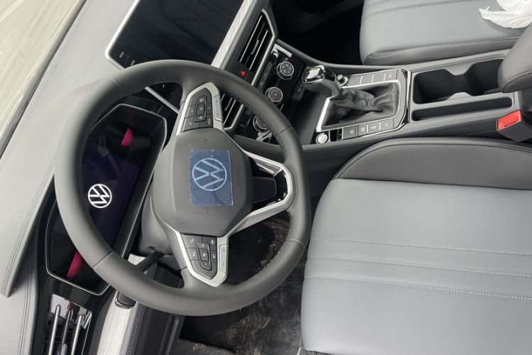 Used Volkswagen Sagitar 2026 Model 30 Million Units Selected 300TSI DSG Surpassing Edition Instrument Cluster