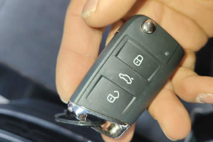 Used Volkswagen Sagitar 2026 Model 30 Million Units Selected 300TSI DSG Surpassing Edition Interior 1