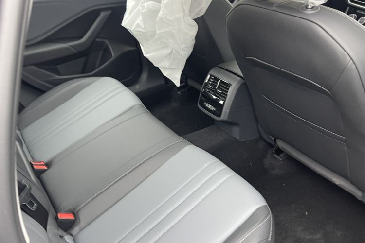 Used Volkswagen Sagitar 2026 Model 30 Million Units Selected 300TSI DSG Surpassing Edition Interior 11
