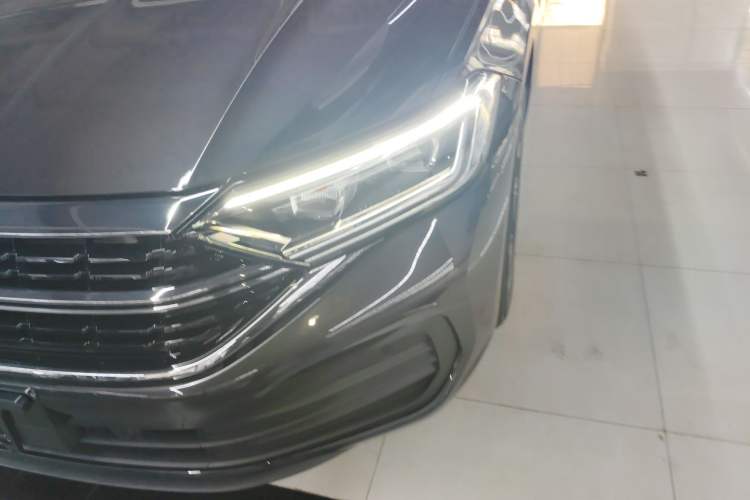 Used Volkswagen Sagitar 2026 Model 30 Million Units Selected 300TSI DSG Surpassing Edition Left Front Headlight