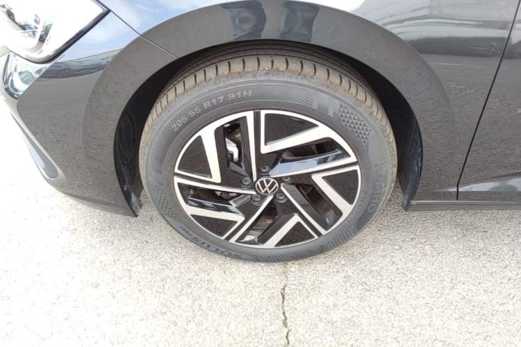 Used Volkswagen Sagitar 2026 Model 30 Million Units Selected 300TSI DSG Surpassing Edition Left Front Wheel Hub