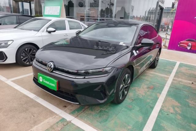 Volkswagen Sagitar 2026 Model L 300TSI DSG Elite Version usado