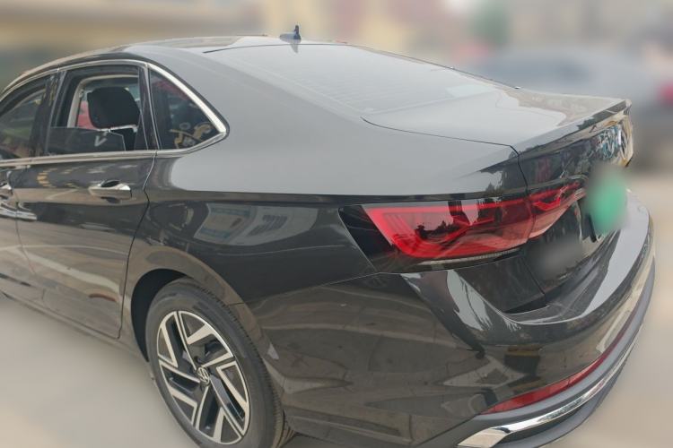 Used Volkswagen Sagitar 2026 Model 30 Million Units Selected 300TSI DSG Surpassing Edition Rear Left 45 Deg