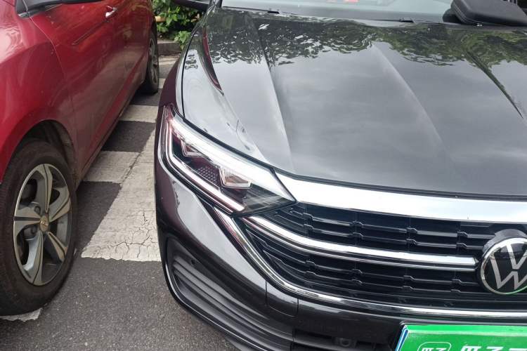 Used Volkswagen Sagitar 2026 Model 30 Million Units Selected 300TSI DSG Surpassing Edition Right Front Headlight