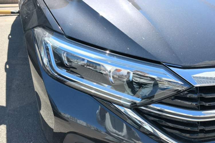 Used Volkswagen Sagitar 2026 Model 30 Million Units Selected 300TSI DSG Surpassing Edition Right Front Headlight