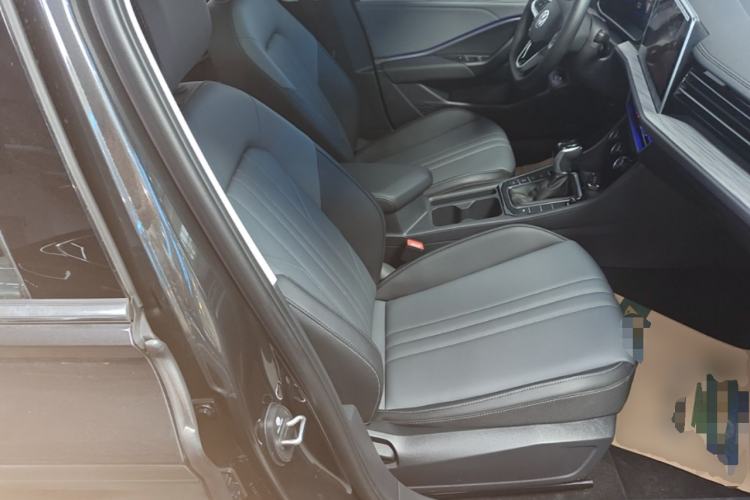 Used Volkswagen Sagitar 2026 Model 30 Million Units Selected 300TSI DSG Surpassing Edition Right Front Seat