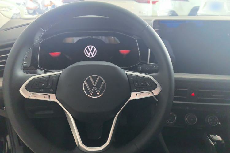 Used Volkswagen Sagitar 2026 Model 30 Million Units Selected 300TSI DSG Surpassing Edition Steering Wheel