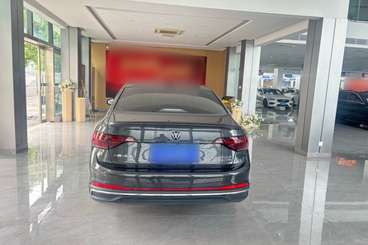 Used Volkswagen Sagitar 2026 Model 30 Million Units Selected 300TSI DSG Surpassing Edition Exterior 4