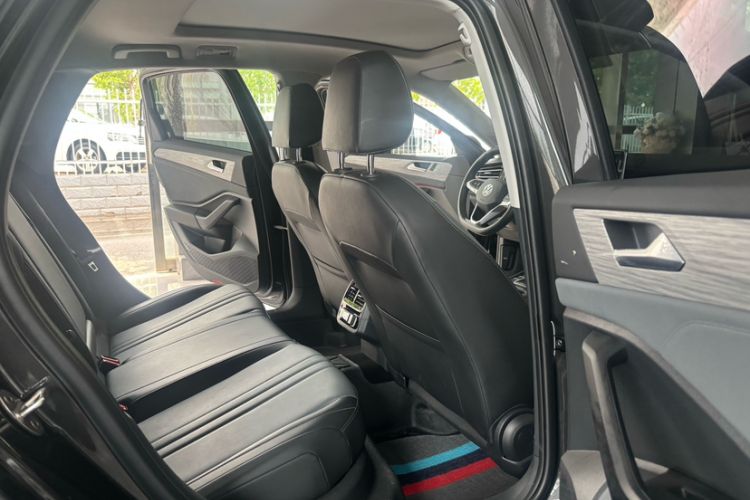 Used Volkswagen Sagitar 2026 Model 30 Million Units Selected 300TSI DSG Surpassing Edition Interior 8