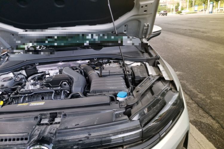Used Volkswagen Sagitar 2026 Model L 300TSI DSG Elite Version Engine Bay Left