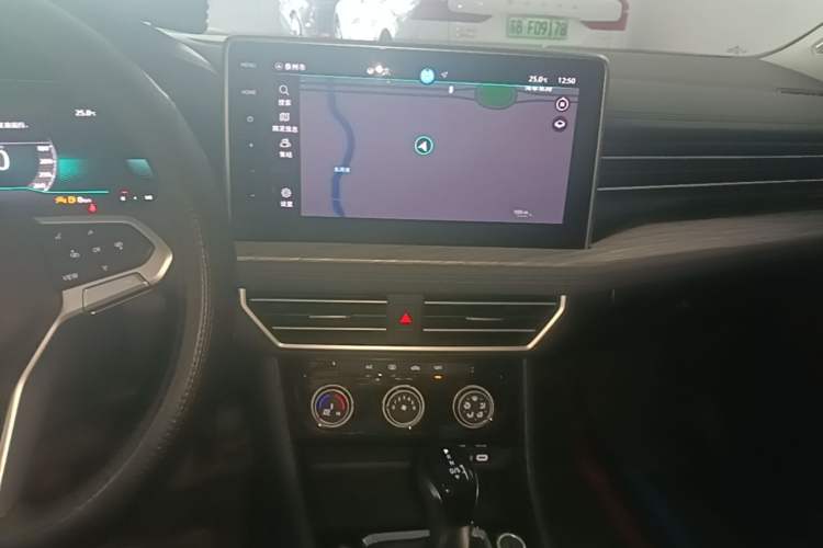 Used Volkswagen Sagitar 2026 Model 30 Million Units Selected 300TSI DSG Surpassing Edition Audio And AC Panel