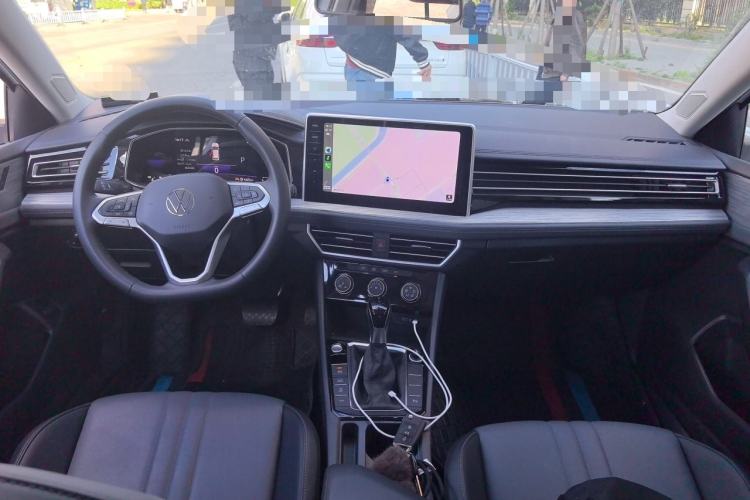 Used Volkswagen Sagitar 2026 Model 30 Million Units Selected 300TSI DSG Surpassing Edition Center Console