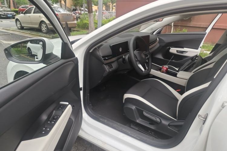 Used Volkswagen Sagitar 2026 Model L 300TSI DSG Fashion Version Driver Seat