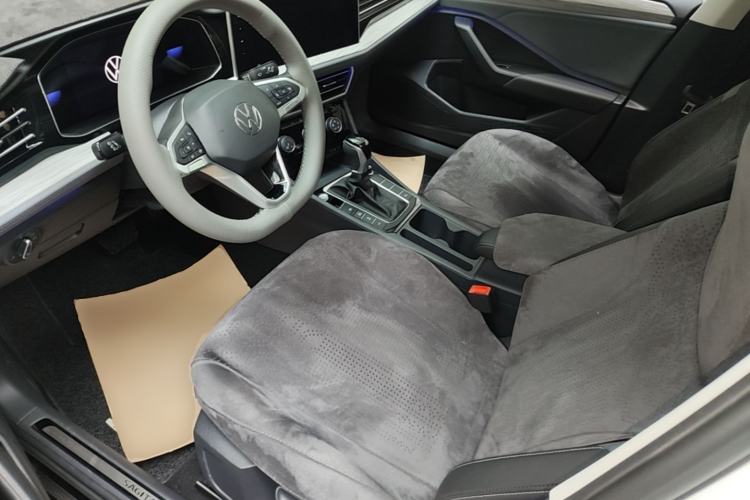 Used Volkswagen Sagitar 2026 Model 30 Million Units Selected 300TSI DSG Surpassing Edition Driver Seat