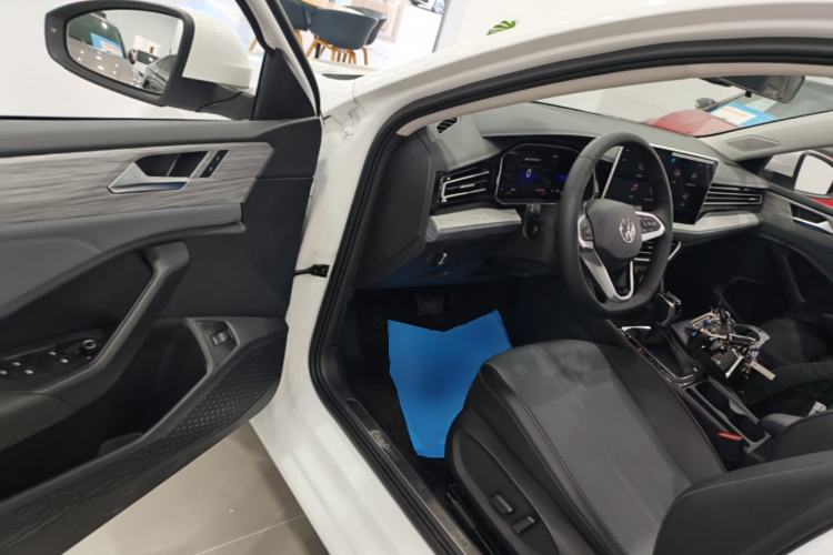Used Volkswagen Sagitar 2026 Model 30 Million Units Selected 300TSI DSG Surpassing Edition Driver Seat