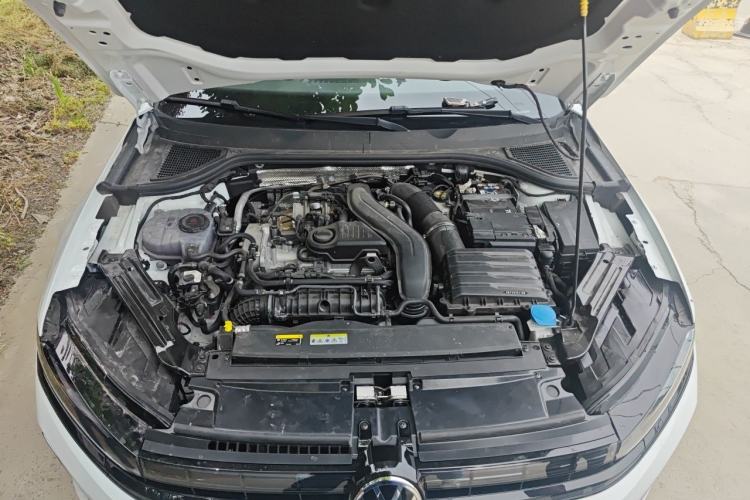 Used Volkswagen Sagitar 2026 Model L 300TSI DSG Luxury Version Engine Bay
