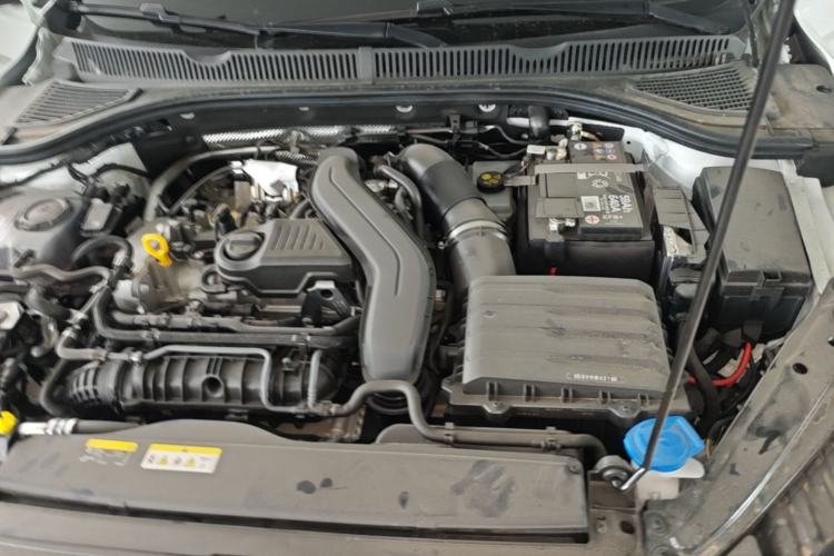 Used Volkswagen Sagitar 2026 Model 30 Million Units Selected 300TSI DSG Surpassing Edition Engine Bay