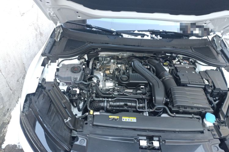 Used Volkswagen Sagitar 2026 Model L 300TSI DSG Elite Version Engine Bay Right