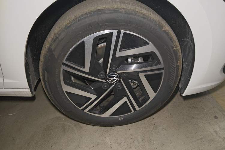 Used Volkswagen Sagitar 2026 Model 30 Million Units Selected 300TSI DSG Surpassing Edition Exterior 1