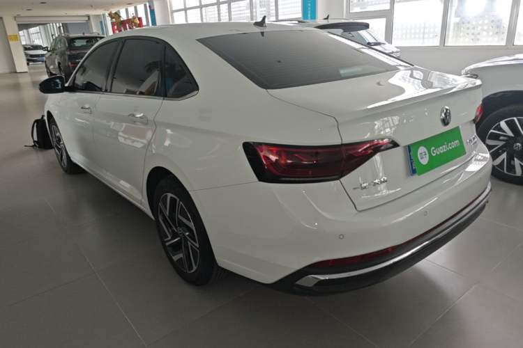 Used Volkswagen Sagitar 2026 Model 30 Million Units Selected 300TSI DSG Surpassing Edition Exterior 2