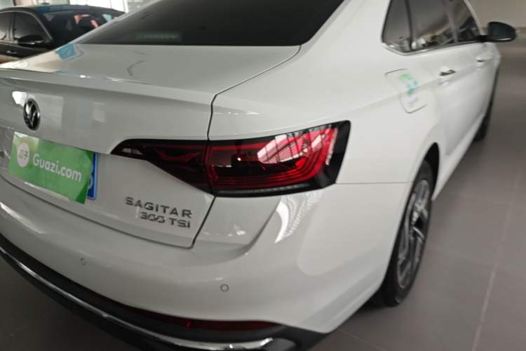 Used Volkswagen Sagitar 2026 Model 30 Million Units Selected 300TSI DSG Surpassing Edition Exterior 3
