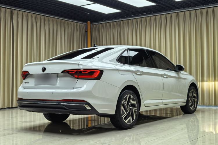 Used Volkswagen Sagitar 2026 Model 30 Million Units Selected 300TSI DSG Surpassing Edition Exterior 4