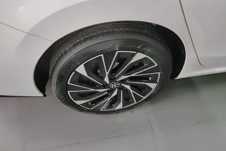 Used Volkswagen Sagitar 2026 Model L 300TSI DSG Luxury Version Exterior 5