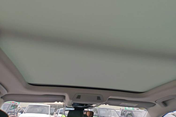 Used Volkswagen Sagitar 2026 Model L 300TSI DSG Elite Version Headliner