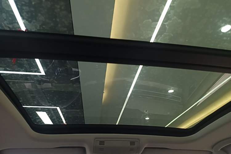Used Volkswagen Sagitar 2026 Model 30 Million Units Selected 300TSI DSG Surpassing Edition Headliner