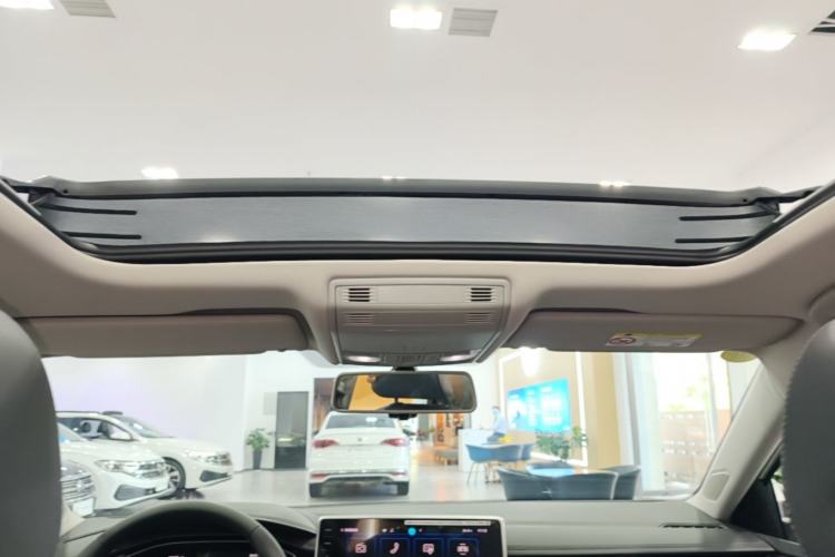 Used Volkswagen Sagitar 2026 Model 30 Million Units Selected 300TSI DSG Surpassing Edition Headliner