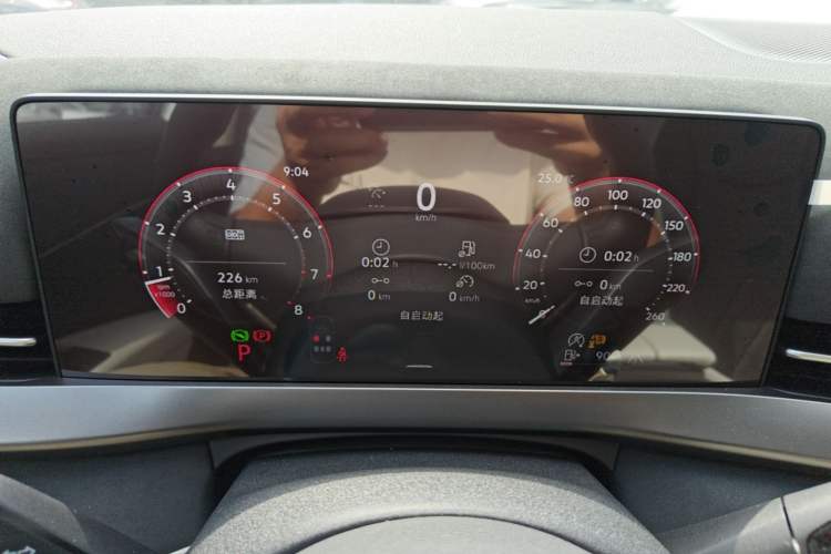 Used Volkswagen Sagitar 2026 Model L 300TSI DSG Elite Version Instrument Cluster