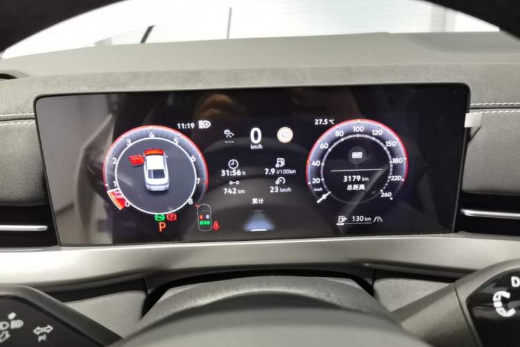 Used Volkswagen Sagitar 2026 Model L 300TSI DSG Luxury Version Instrument Cluster