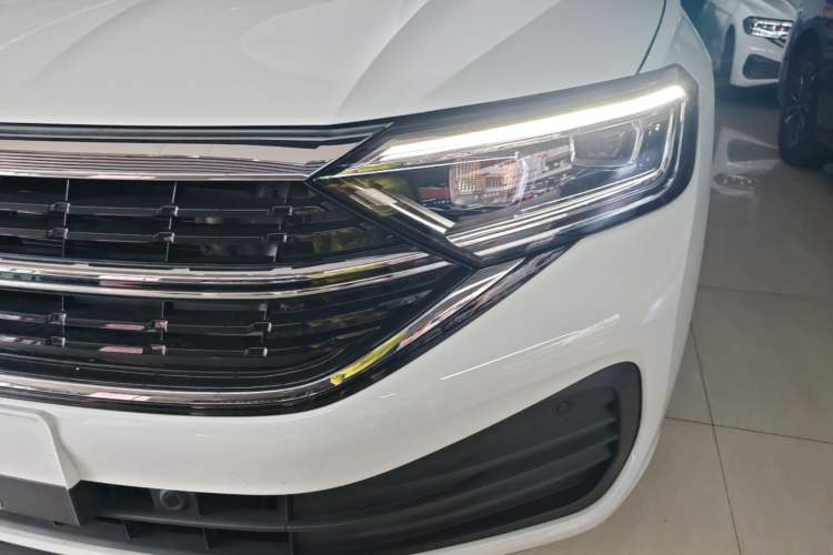 Used Volkswagen Sagitar 2026 Model 30 Million Units Selected 300TSI DSG Surpassing Edition Left Front Headlight