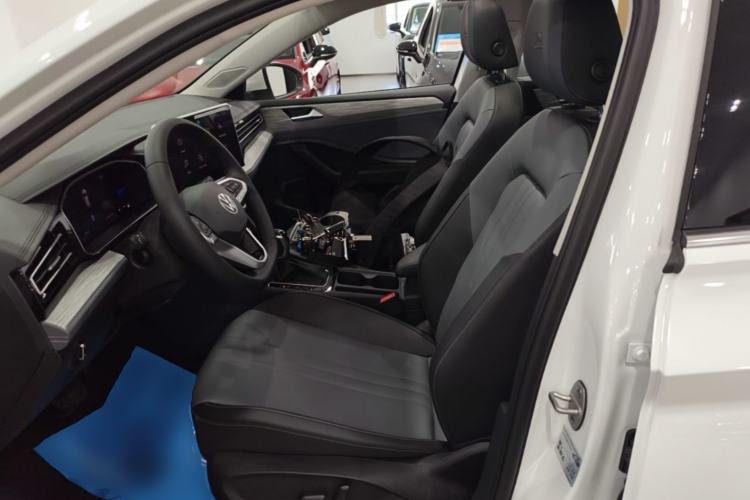Used Volkswagen Sagitar 2026 Model 30 Million Units Selected 300TSI DSG Surpassing Edition Left Front Seat