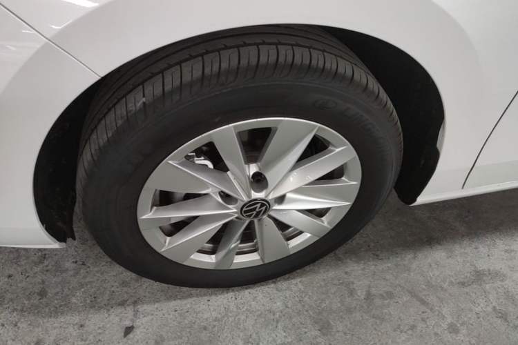 Used Volkswagen Sagitar 2026 Model S 1.5L Elite Edition Left Front Wheel Hub