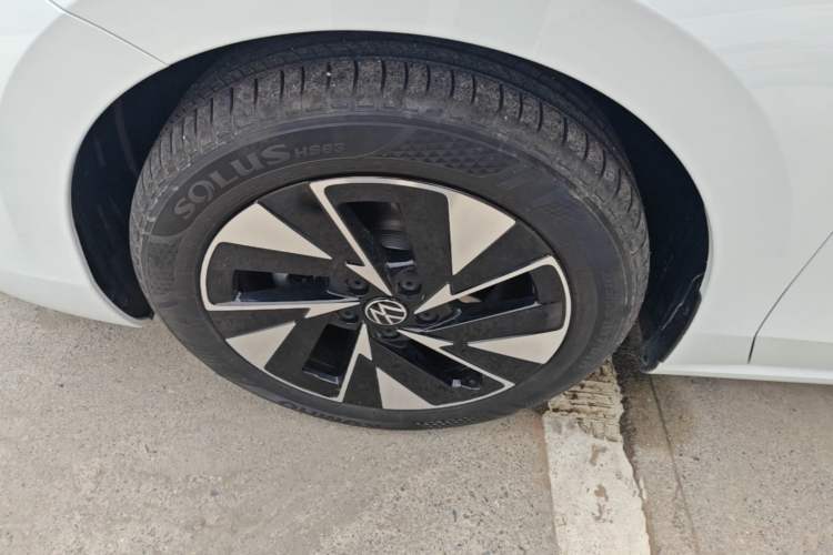 Used Volkswagen Sagitar 2026 Model L 300TSI DSG Elite Version Left Front Wheel Hub