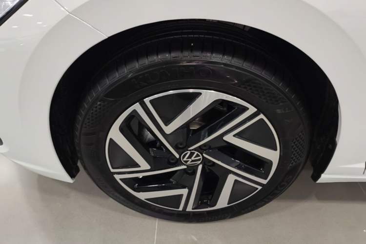 Used Volkswagen Sagitar 2026 Model 30 Million Units Selected 300TSI DSG Surpassing Edition Left Front Wheel Hub