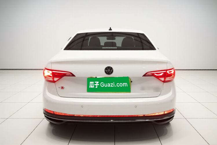 Used Volkswagen Sagitar 2026 Model 30 Million Units Selected 300TSI DSG Surpassing Edition Rear