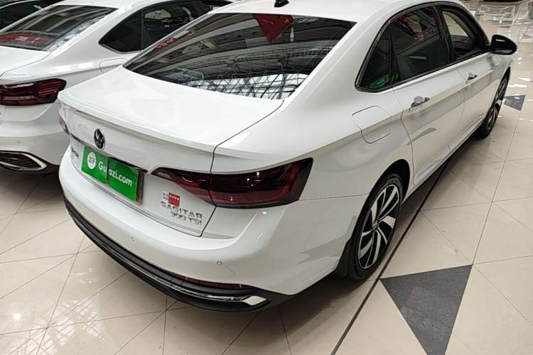 Used Volkswagen Sagitar 2026 Model 30 Million Units Selected 300TSI DSG Surpassing Edition Rear Right 45 Deg