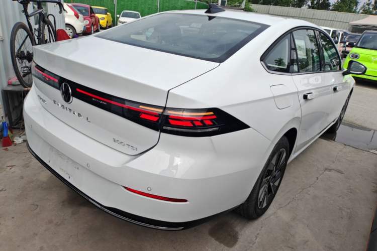 Used Volkswagen Sagitar 2026 Model L 300TSI DSG Elite Version Rear Right 45 Deg
