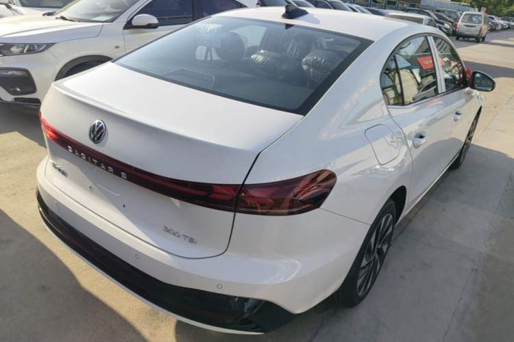 Used Volkswagen Sagitar 2026 S 300TSI Luxury Edition Rear Right 45 Deg