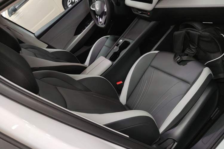 Used Volkswagen Sagitar 2026 Model S 1.5L Elite Edition Right Front Seat